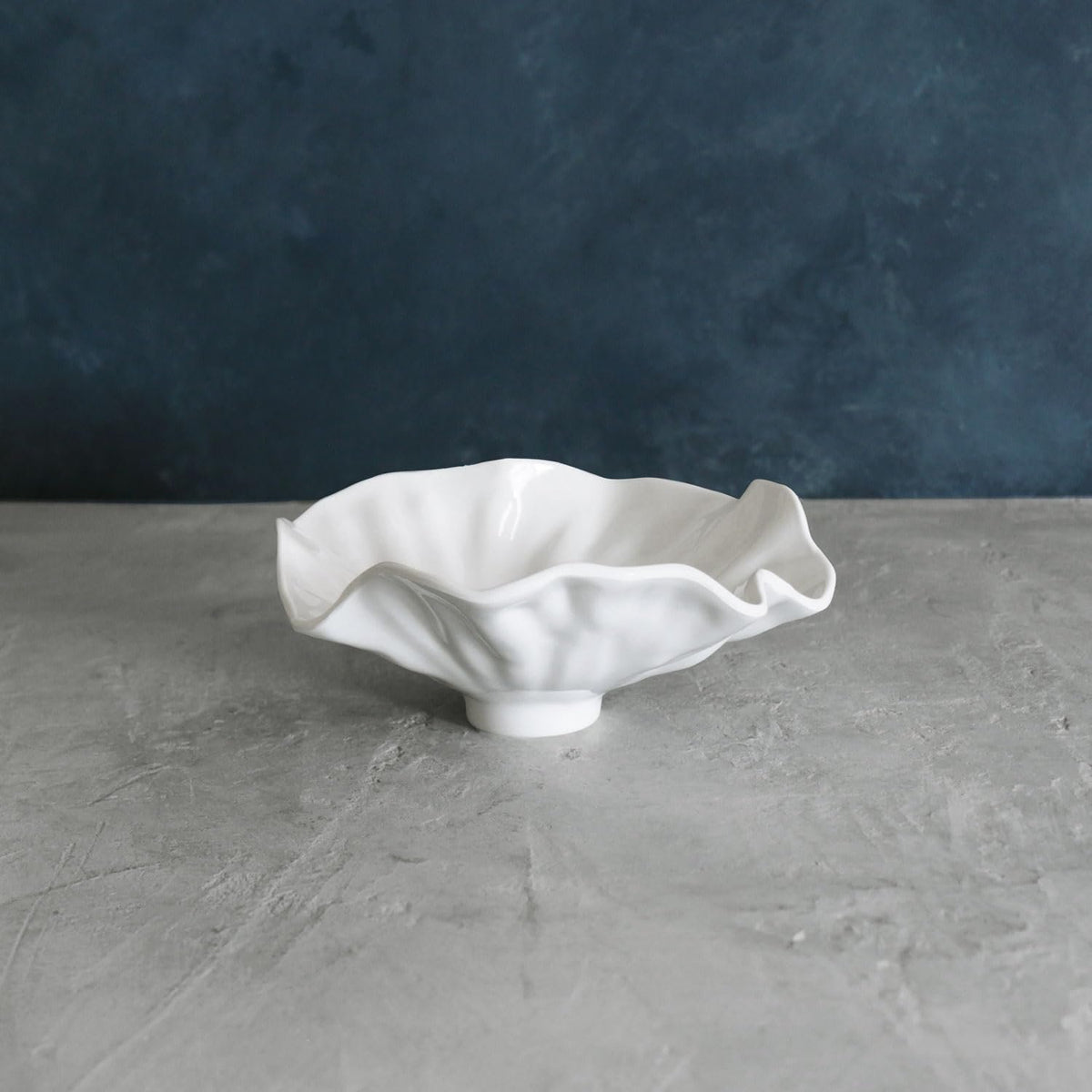 VIDA Bloom Small Bowl in White Melamine | 8.25"