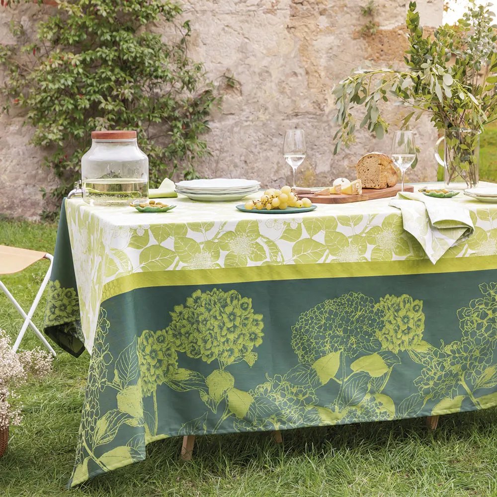Garnier Thiebaut Mille Hortensias Uni Vert Cloth Napkins | Set of 4