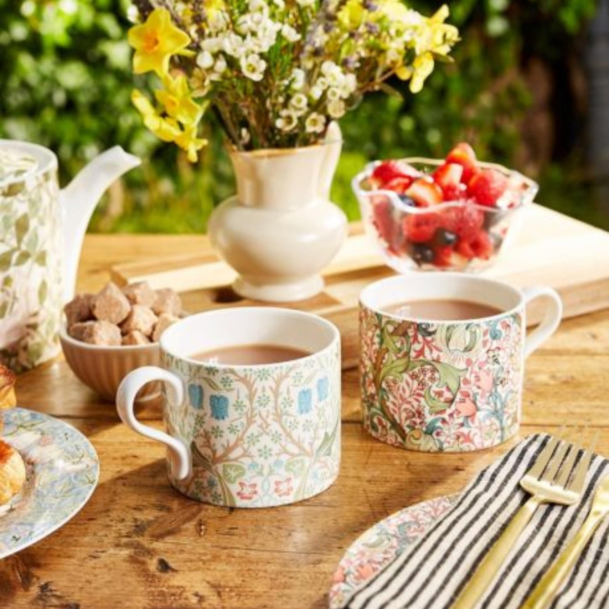 Morris & Co. Large Mugs | Set of 2 | Blackthorn and Golden