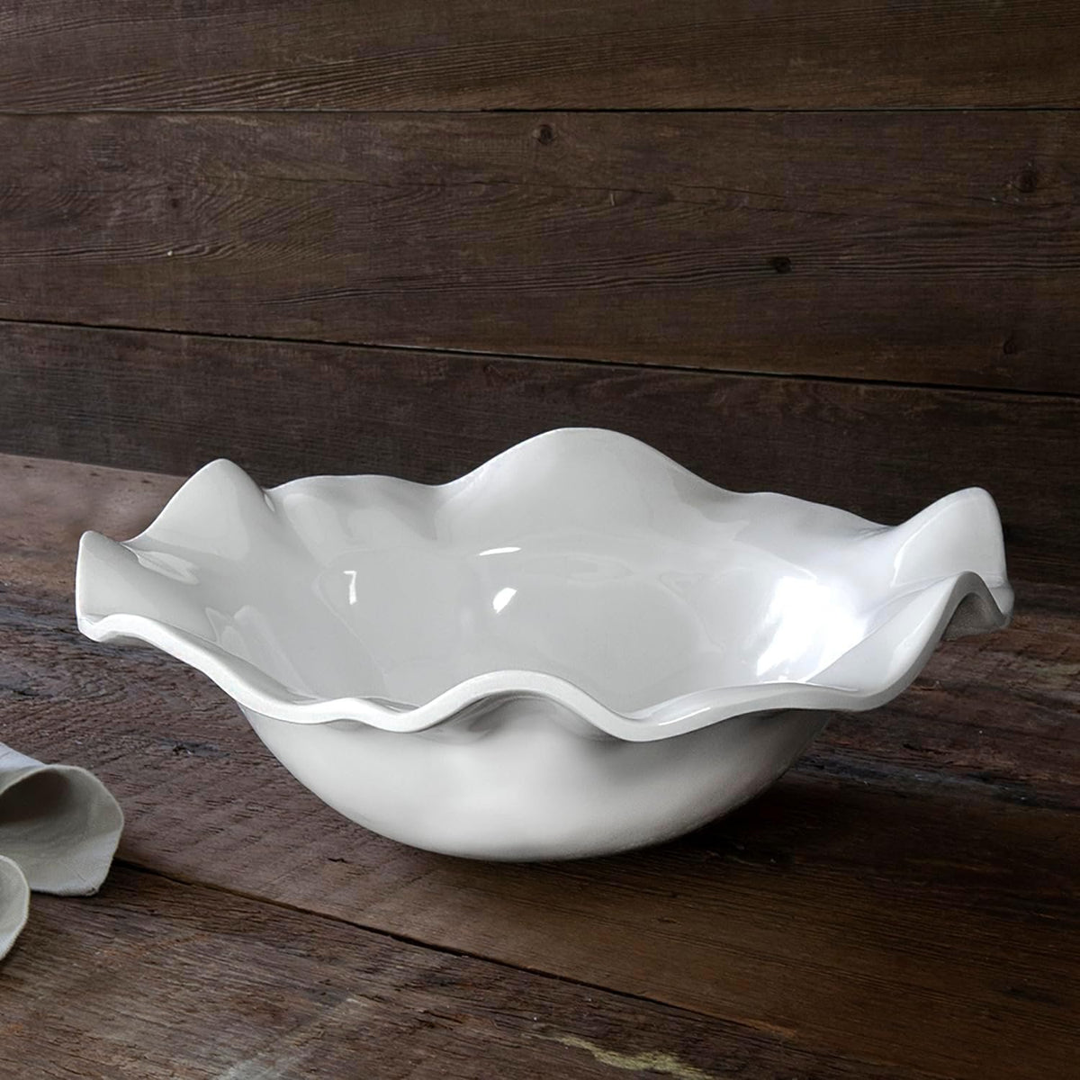 VIDA Havana Medium Bowl in White Melamine | 14.75"D