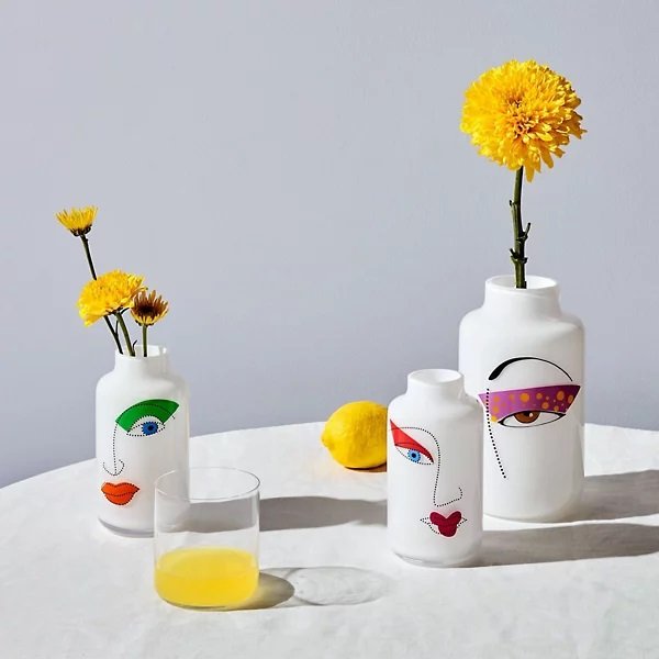 Mini Magnolia Rock & Pop White Vase | Small | Pink Lips