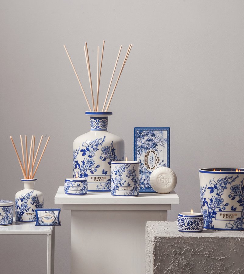 Portus Cale Luxury Gold & Blue Ceramic Diffuser Set | Vase & Refill Oil | Pink Pepper & Jasmine