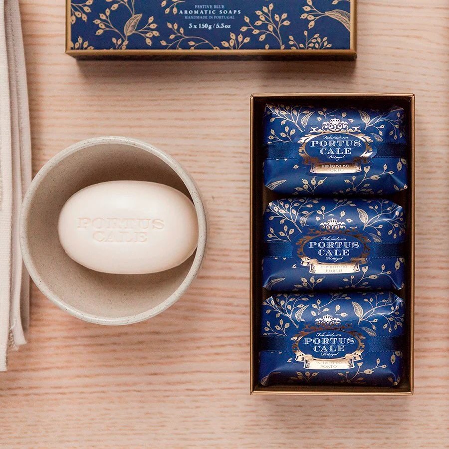 Portus Cale Festive Blue Bar Soaps Gift Set of 3 | Fir, Cedar & Rosemary