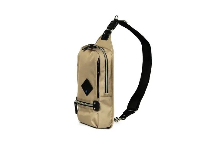 Harvest Label Sling Pack Connect Beige Zippered Pockets