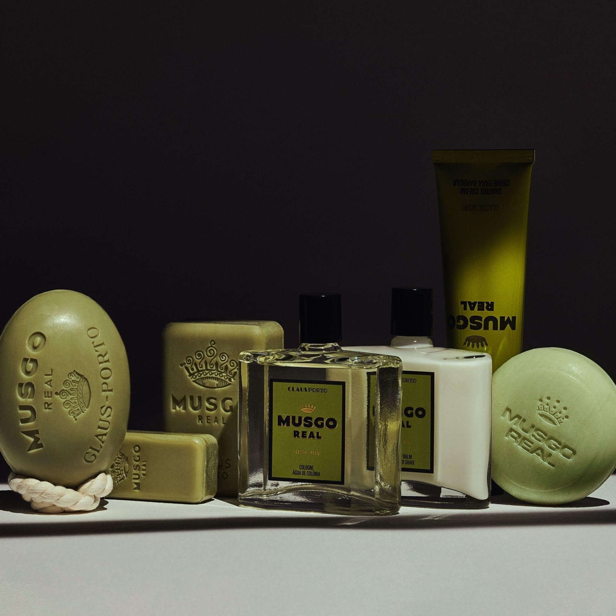 The Art of Grooming: Musgo Real by Claus Porto