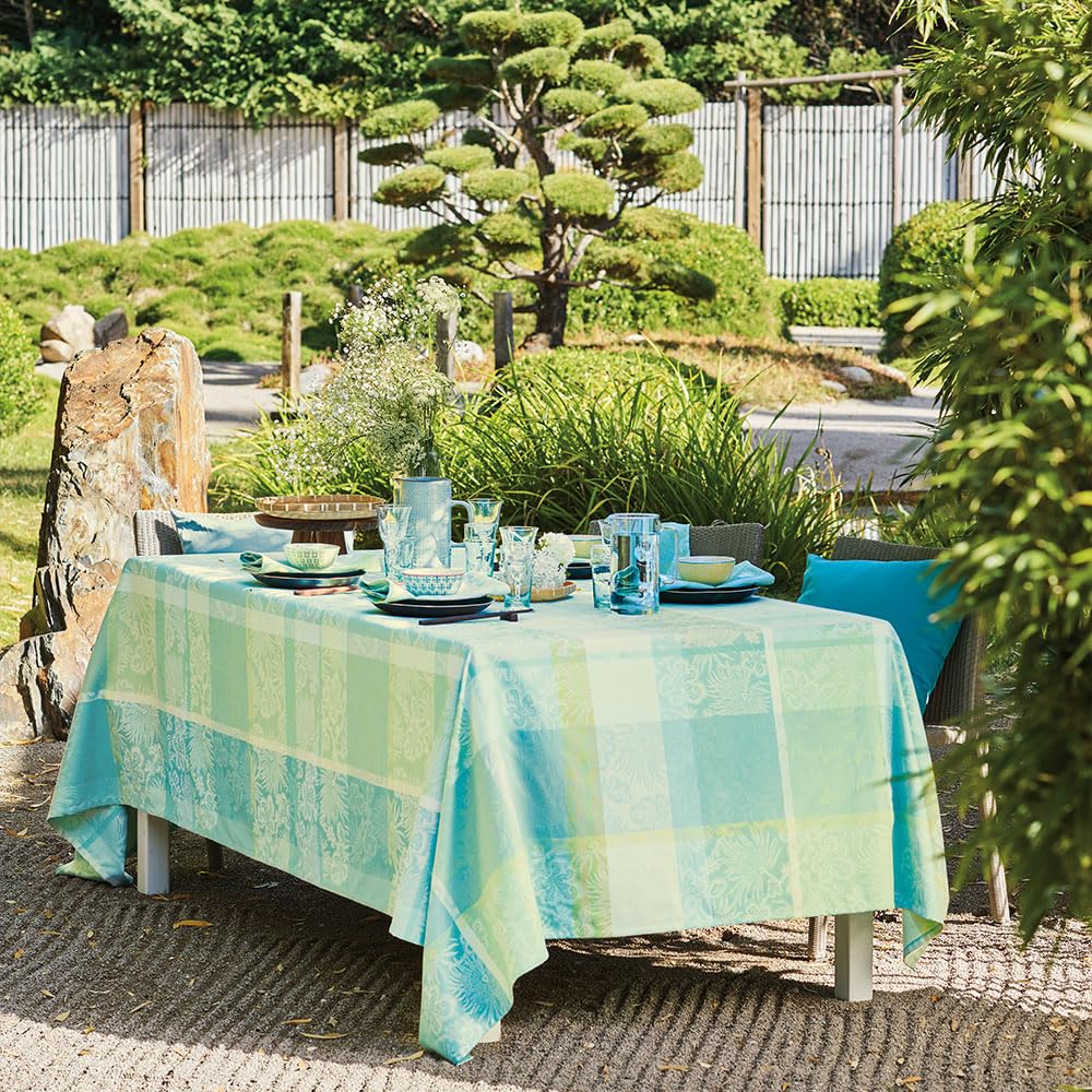 Garnier-Thiébaut Mille Venusta Jacquard Stain-Resistant Tablecloth | Aqua