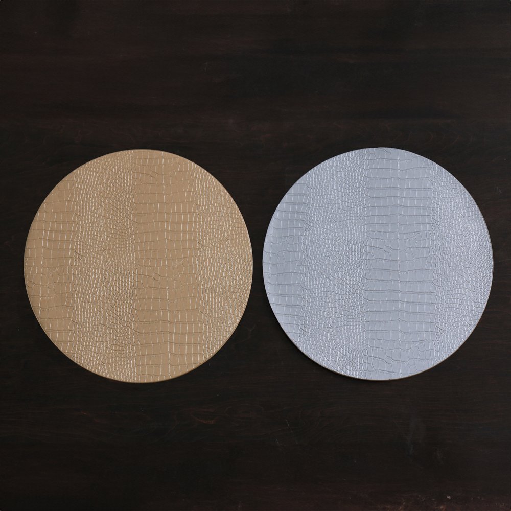 VIDA Croc Reversible Round Placemats | Set of 4 | Silver & Gold