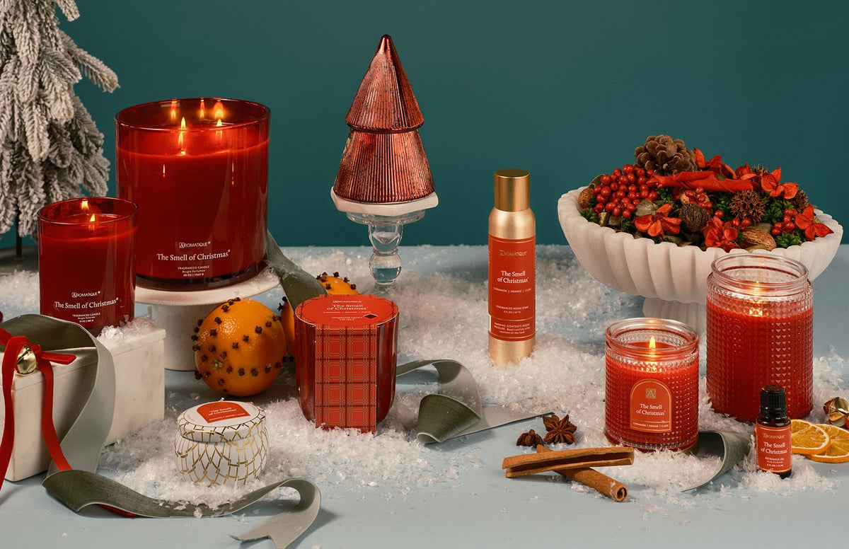 Aromatique The Smell of Christmas - Statement Foundry Glass Candle - 48 oz