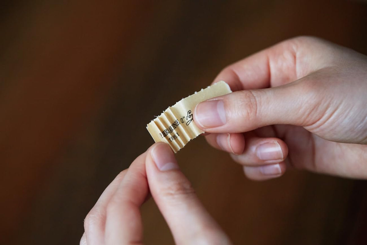 Papier d’Arménie Incense Paper Booklet | French Home Fragrance (12 Sheets)