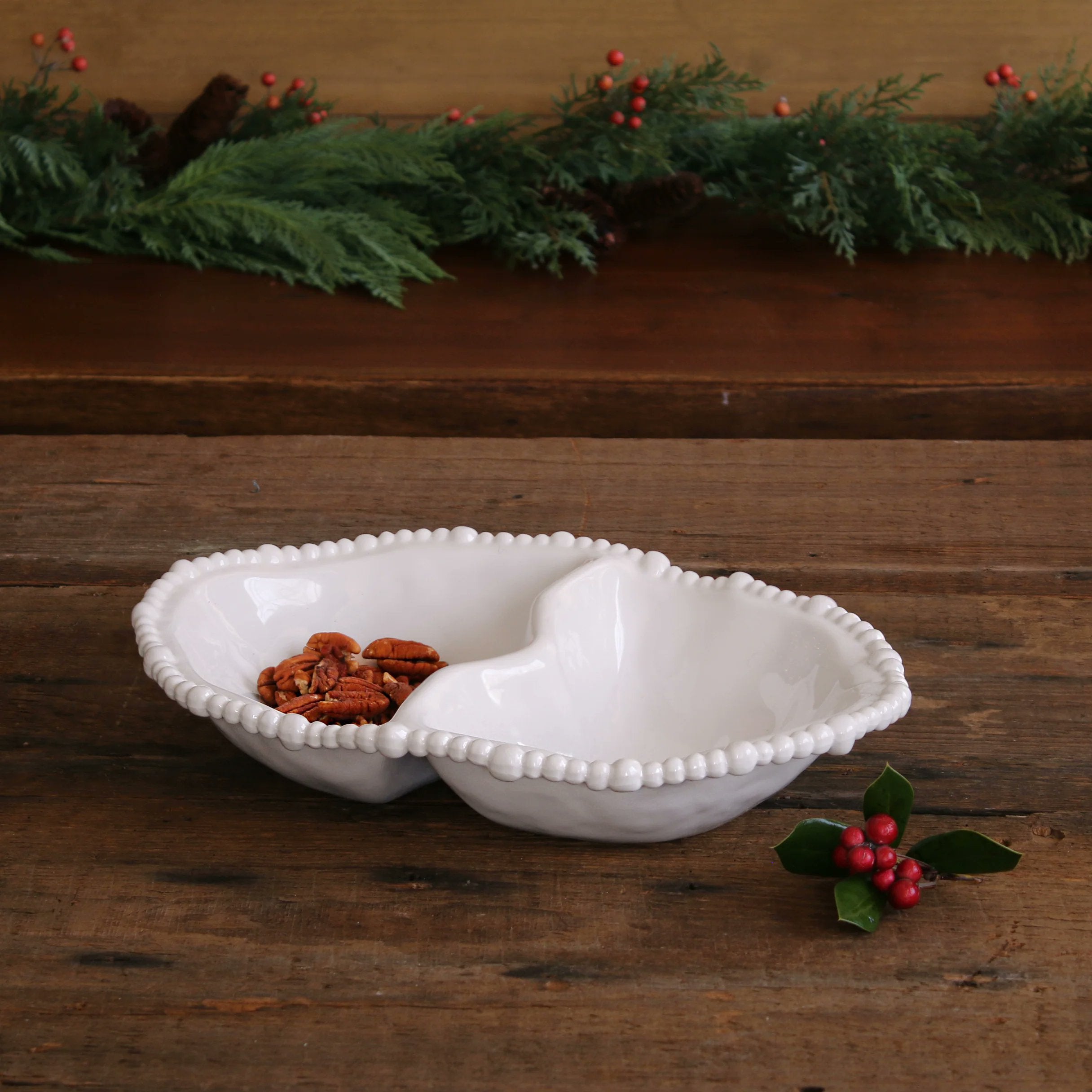 Beatriz Ball VIDA Alegria white melamine double dip close-up pearl rim two section detail