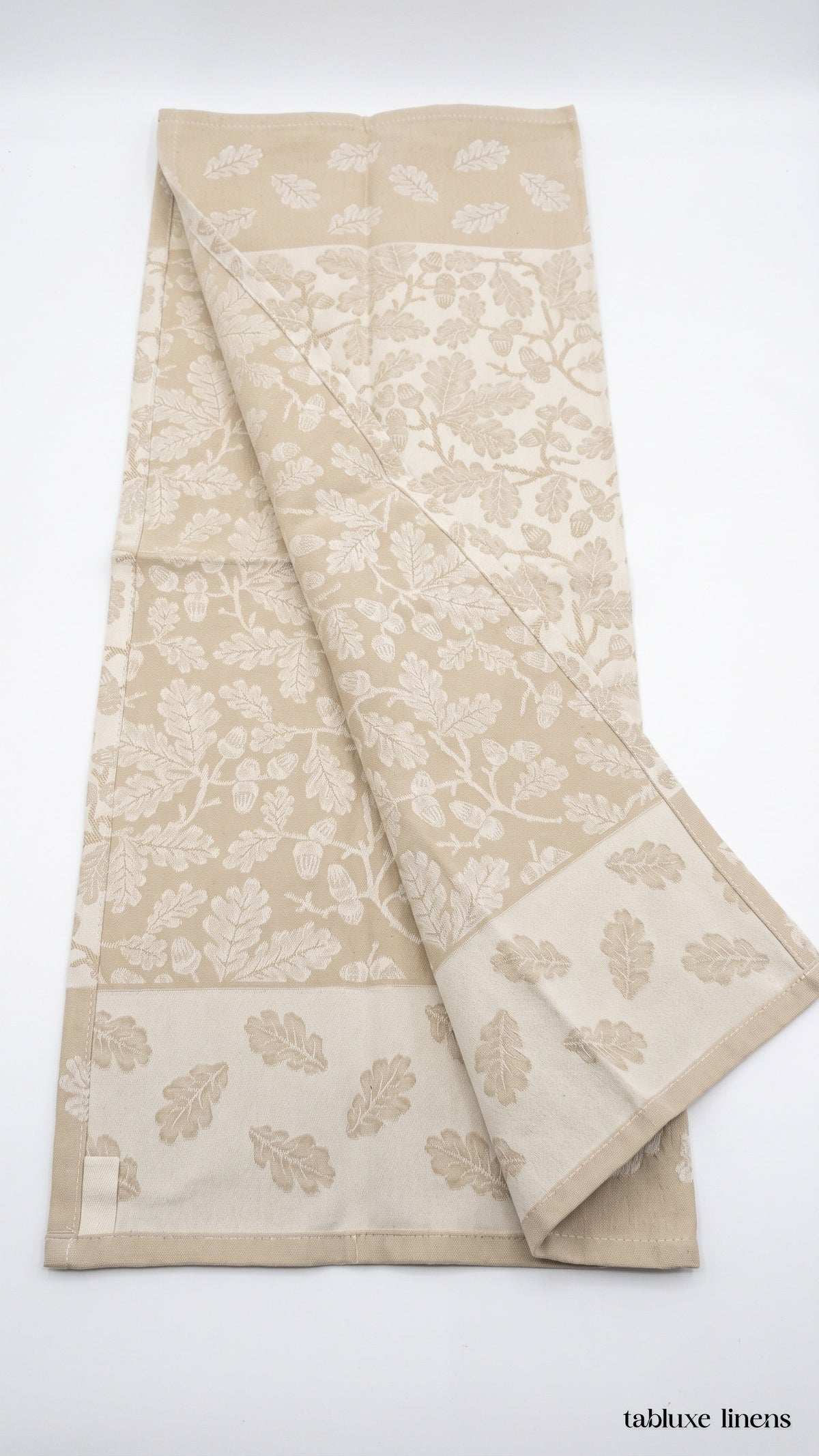 Busatti Rovere Sand jacquard towel showing front and reverse side of the weave