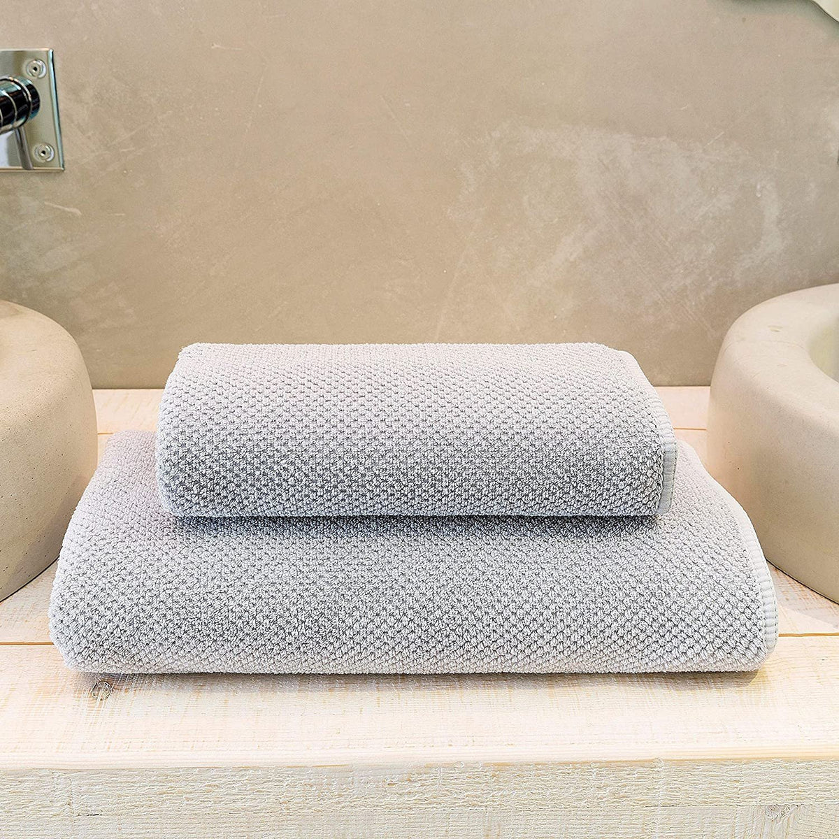 Graccioza Long Double Loop Towel Collection | Silver