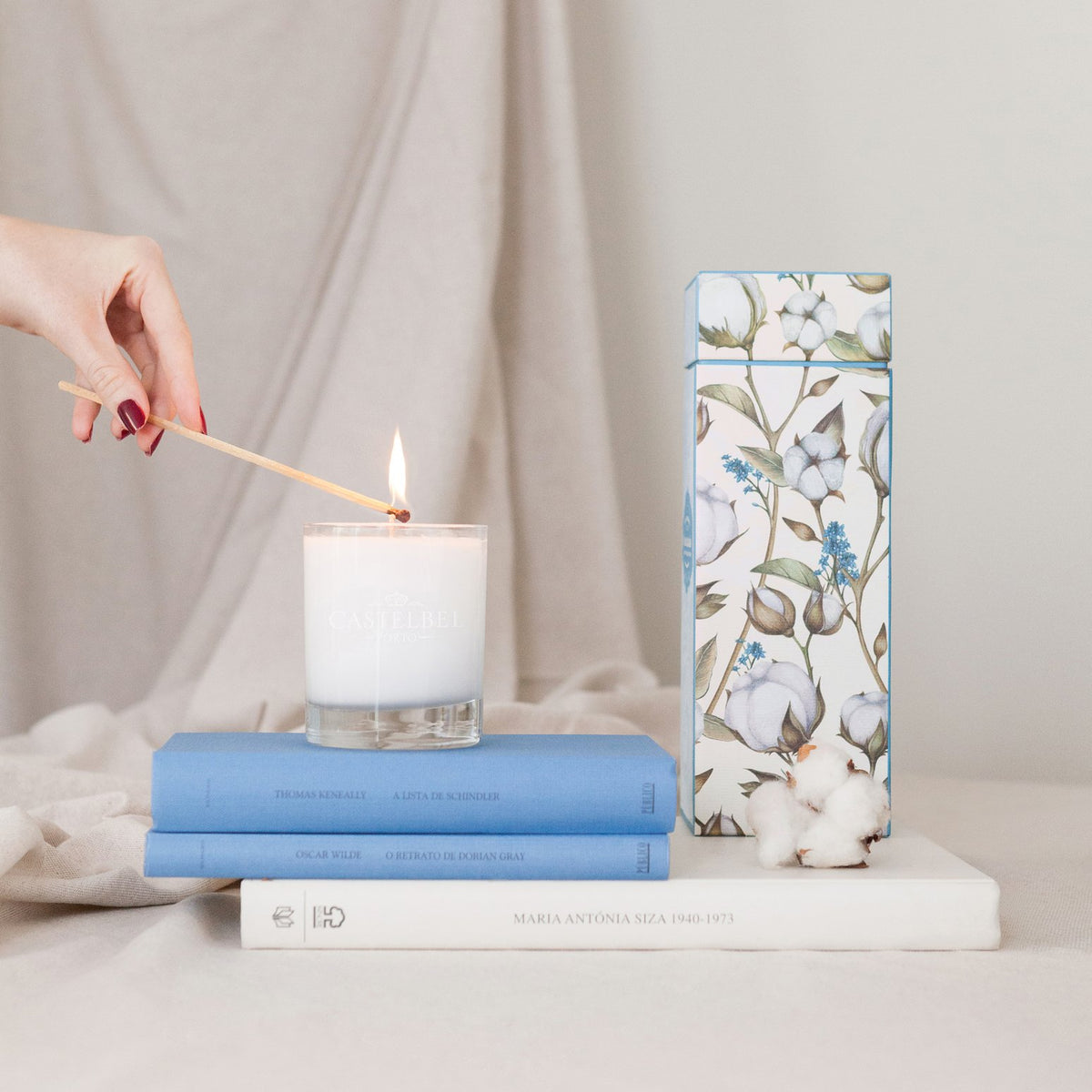 Castelbel Cotton Flower Candle 210g Floral Fragrance