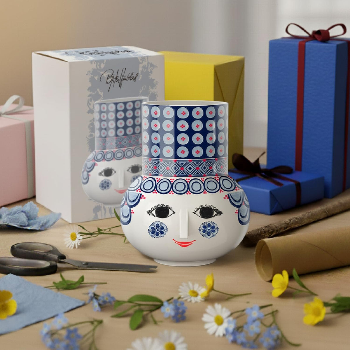 Bjørn Wiinblad Olga Porcelain Vase | Blue