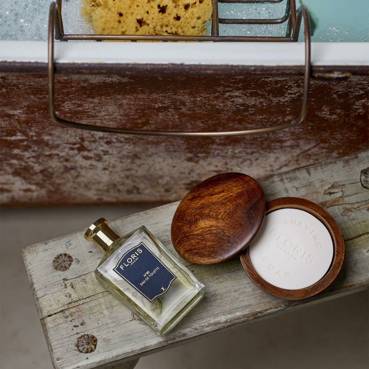 Floris No.89 shaving soap close-up with lather