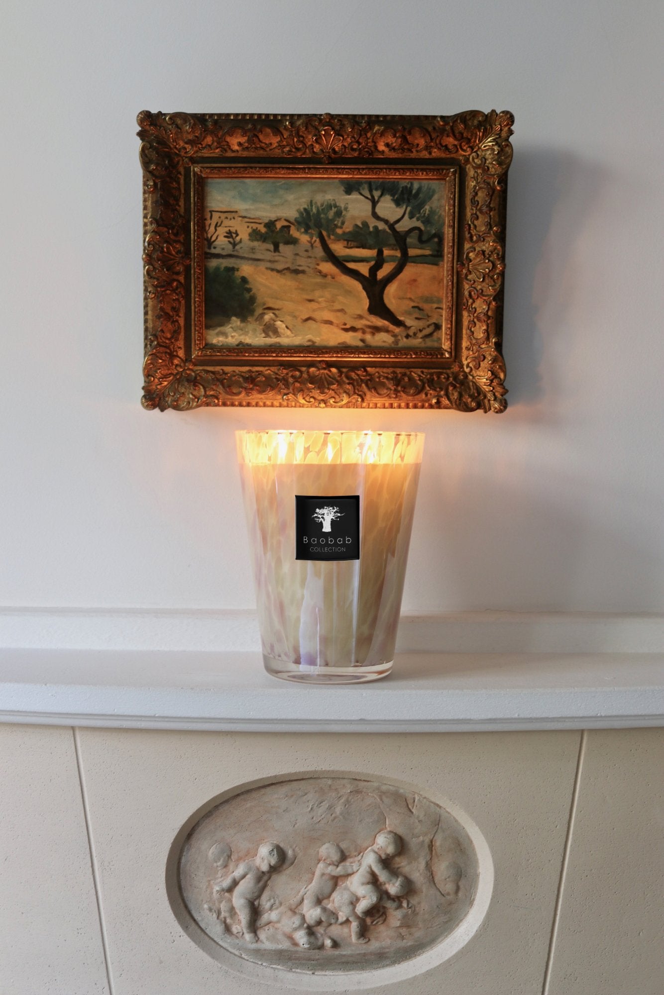 Baobab White Pearls candle white pink glass vessel