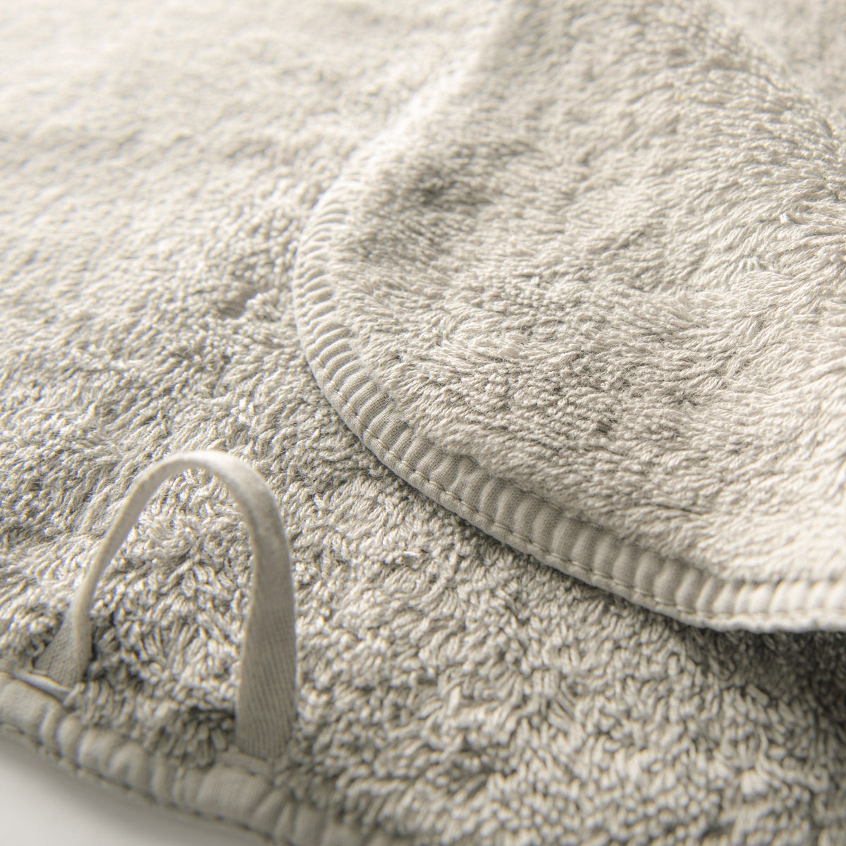 Graccioza Long Double Loop Towel Collection | Fog