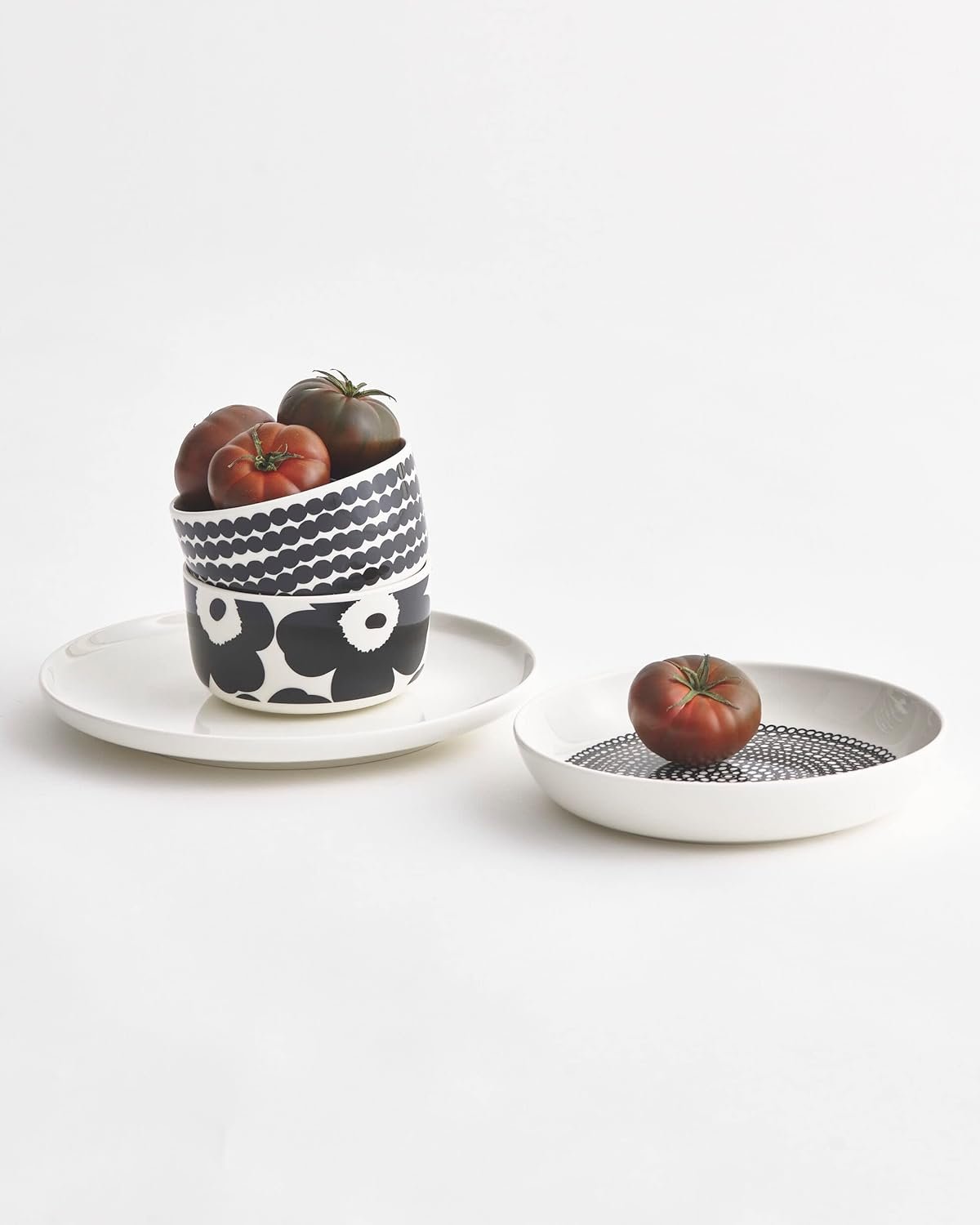 Marimekko Unikko Oiva Medium Bowl | Black Poppy