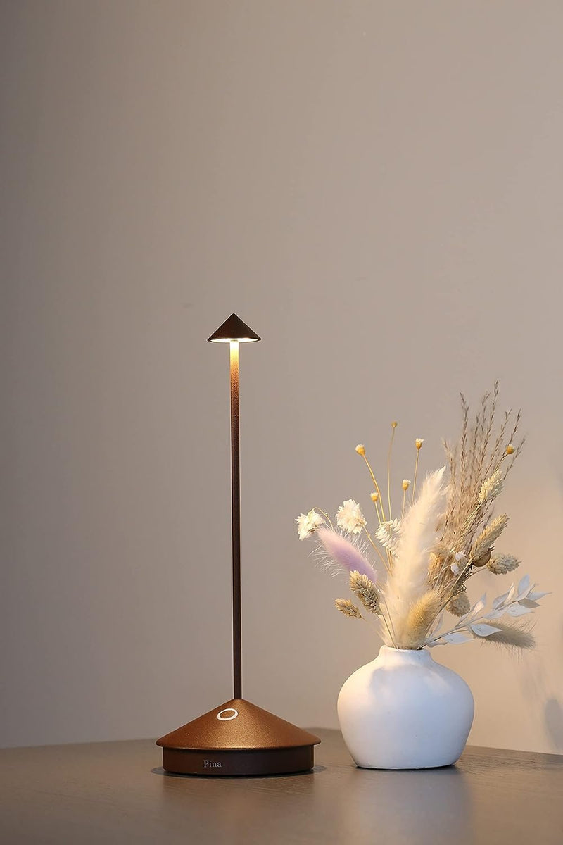 Zafferano Pina Pro LED Cordless Table Lamp | Rust
