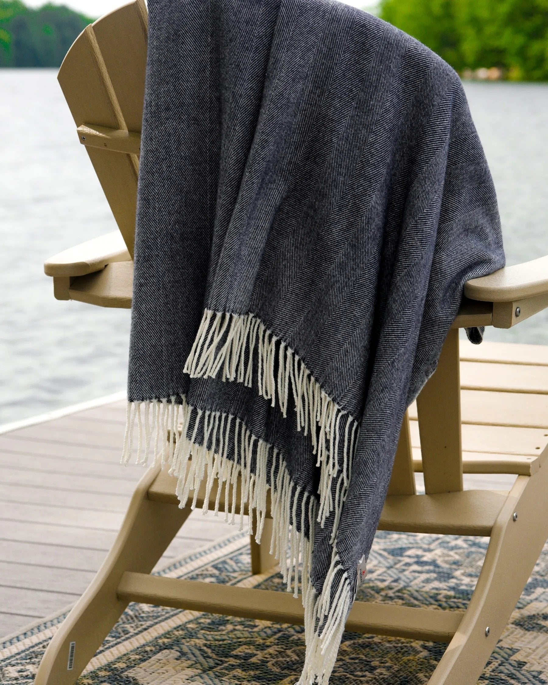 Alashan Cashmere Adirondack Herringbone Throw - Thumbnail 3