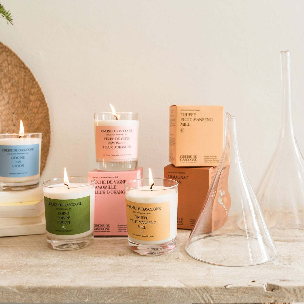 Scented Soy Candle | Vine-Peach, Chamomille, Orange-Blossom Blend Fragrance (Peche de Vigne, Camomille, Fleur D'Oranger)