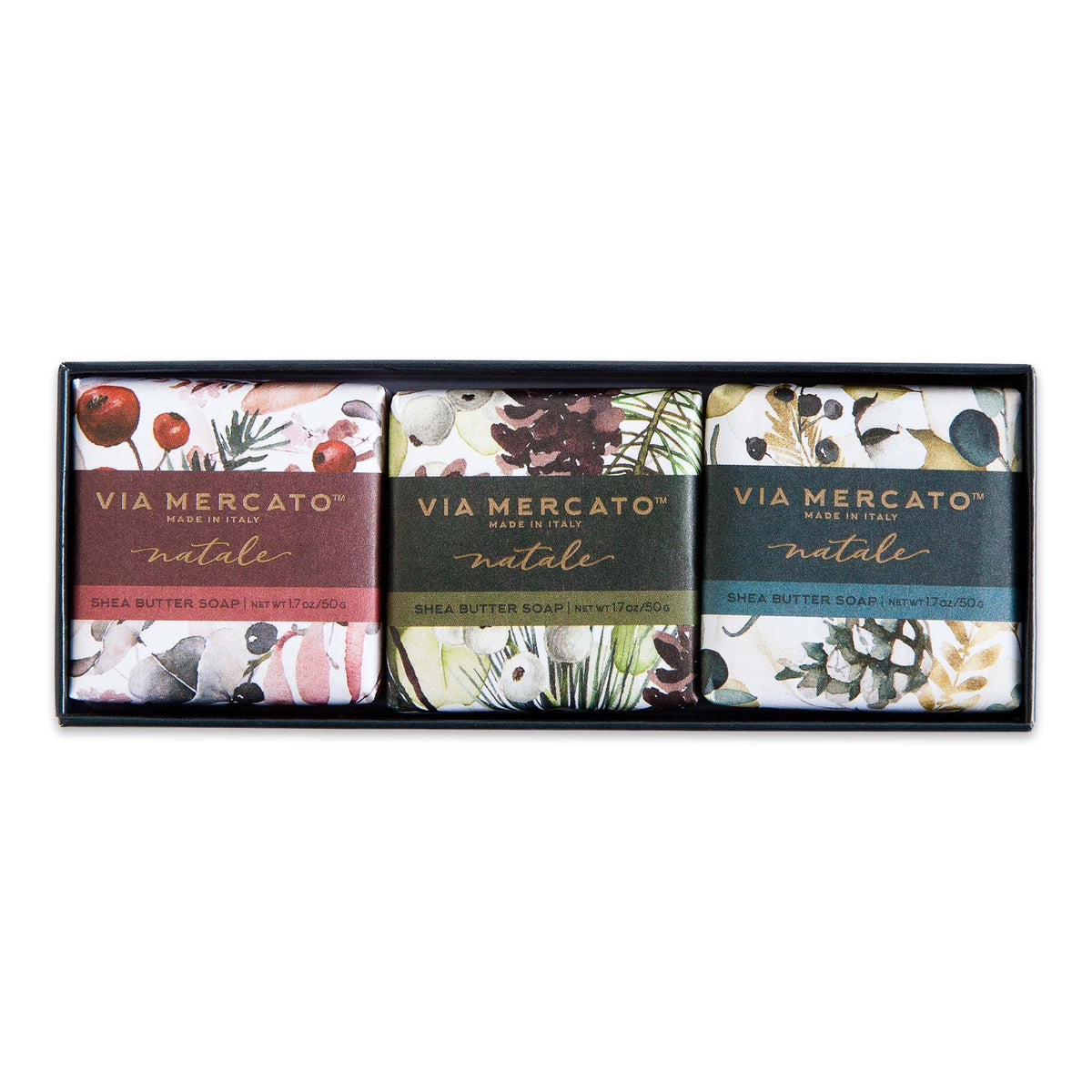 Via Mercato Natale soap gift set close-up three bars gingerbread tangerine vanilla bourbon noble fir