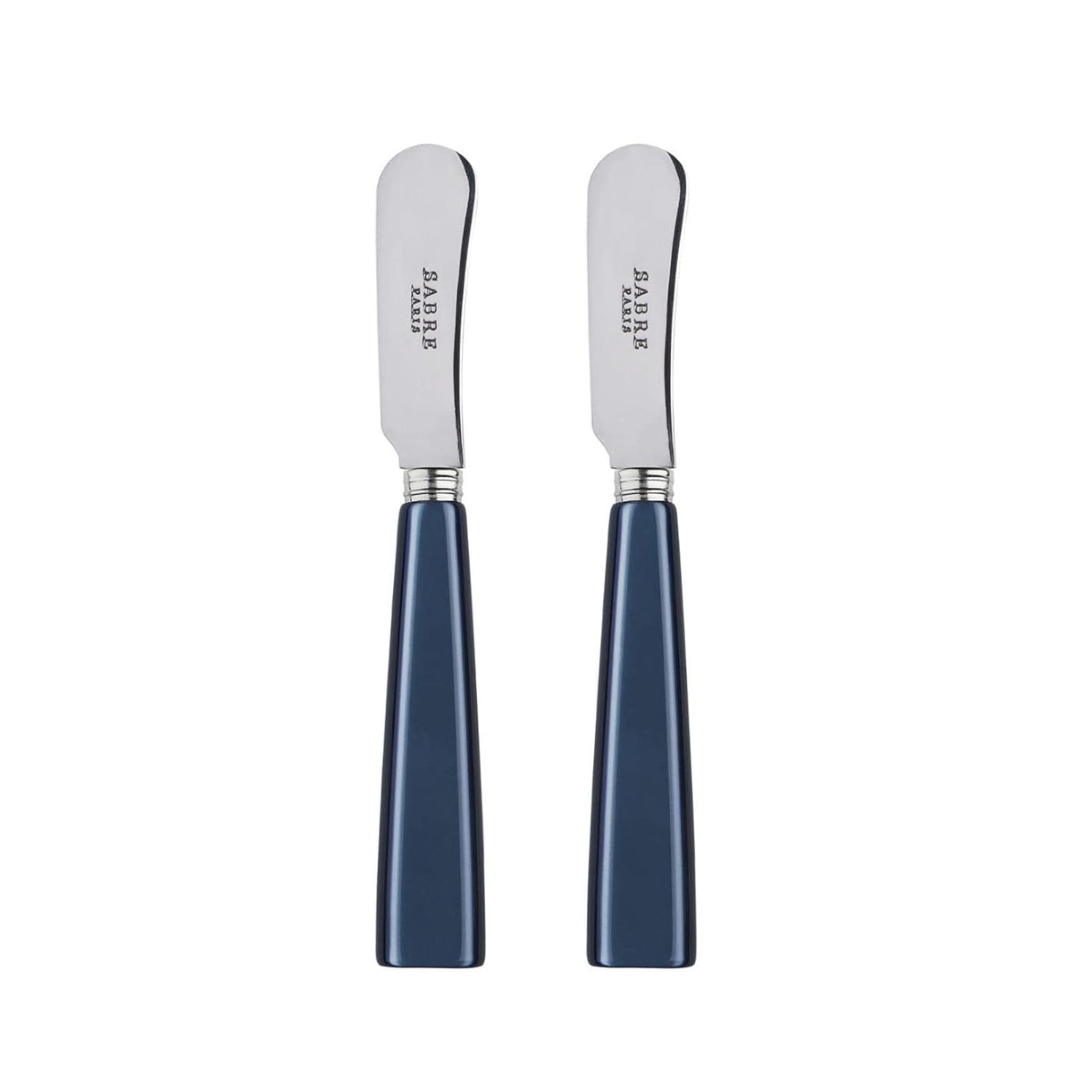 Sabre Paris Icône butter spreader knives on a French table setting