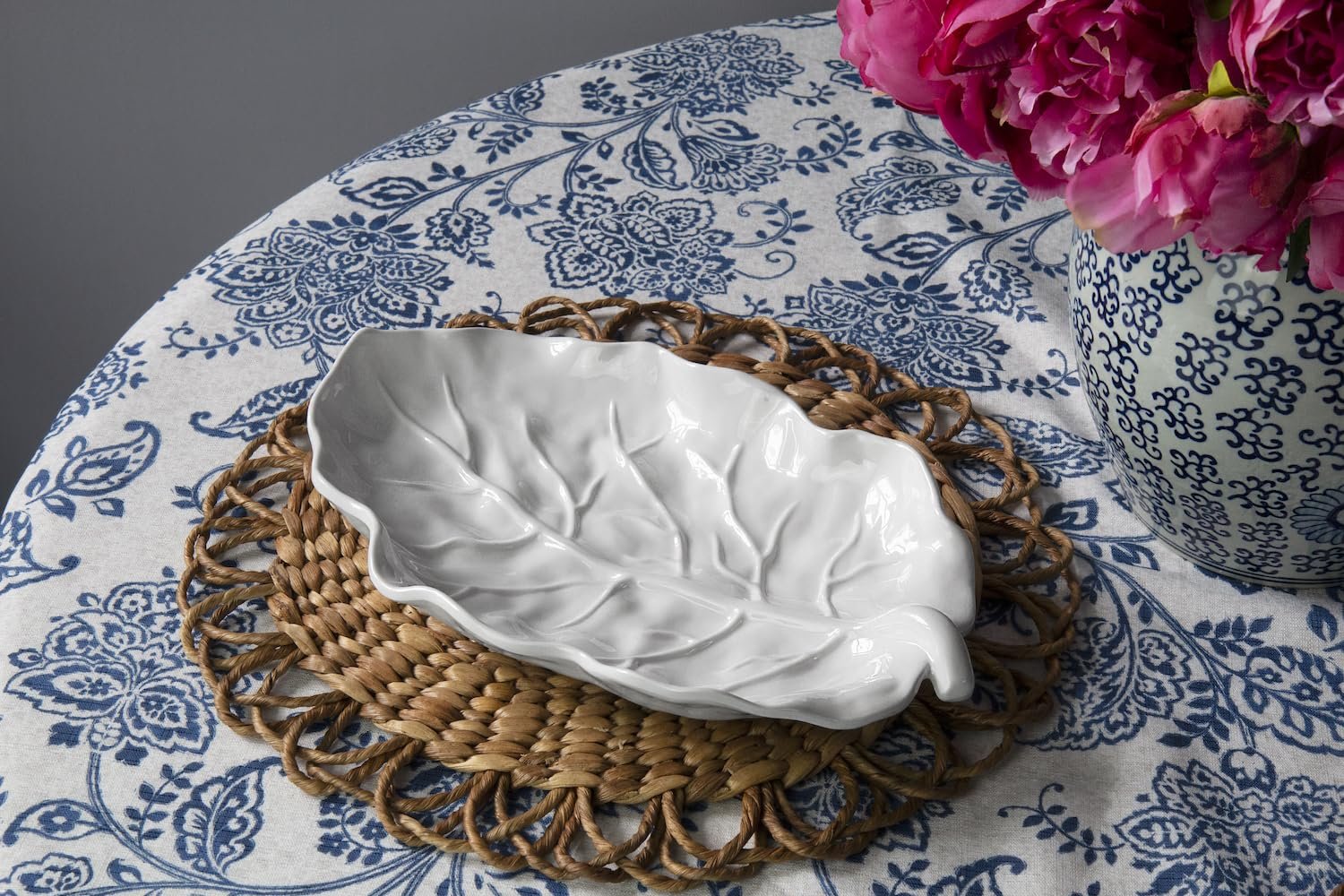 Beatriz Ball Lettuce Medium leaf platter - Thumbnail 5