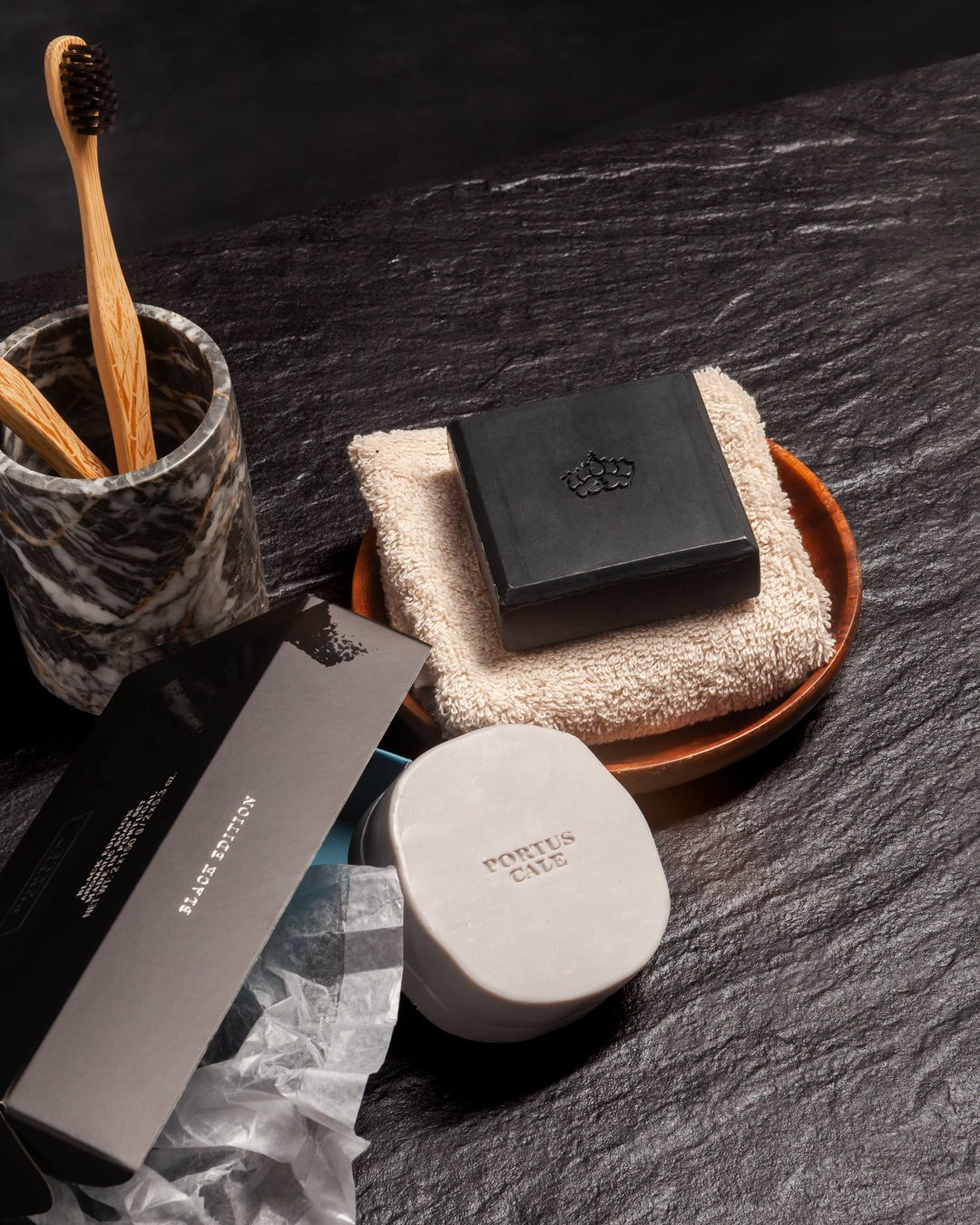 Portus Cale Black Edition (2x150G) Signature Soap Set