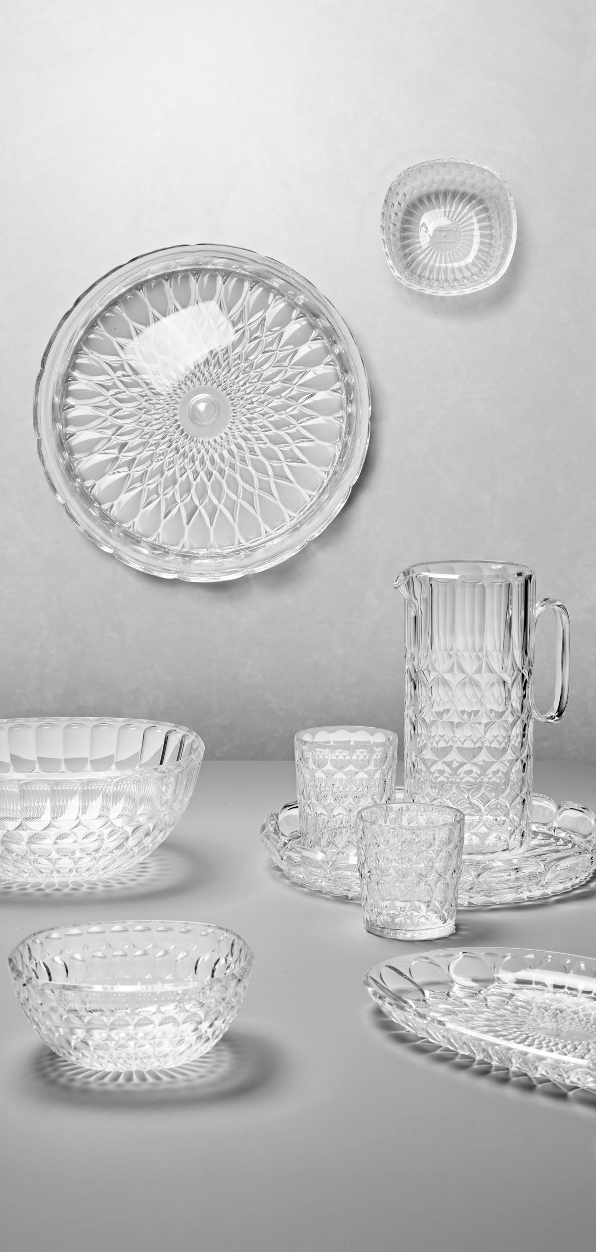 Vanity Stackable Serving Bowl | Clear 9.8"