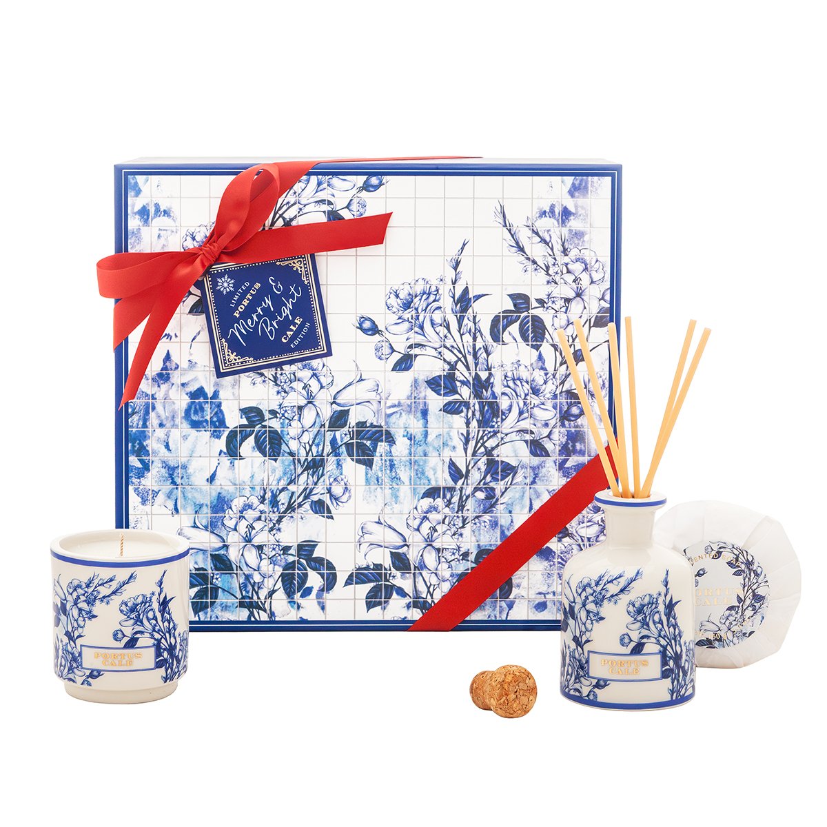 Portus Cale Gold & Blue gift set with porcelain diffuser, candle, and round soap in blue-and-white azulejo motif