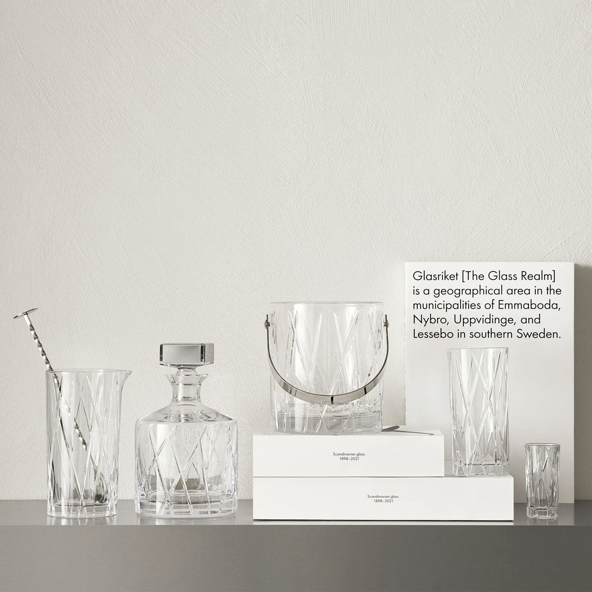 Orrefors City Crystal Decanter | 32oz