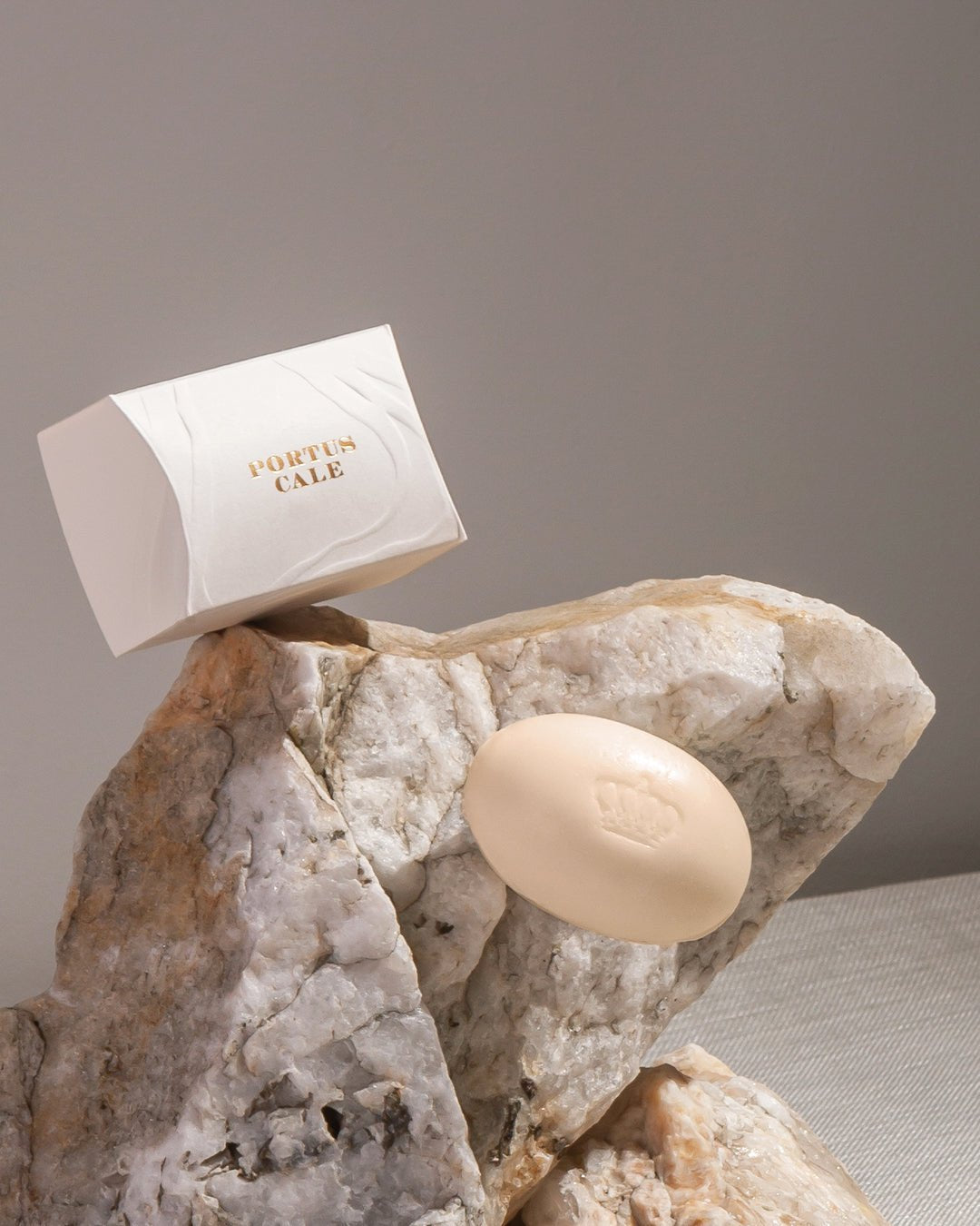 Portus Cale Hajjar Blanc Soaps (40g x 3) Woody Oriental Fragrance