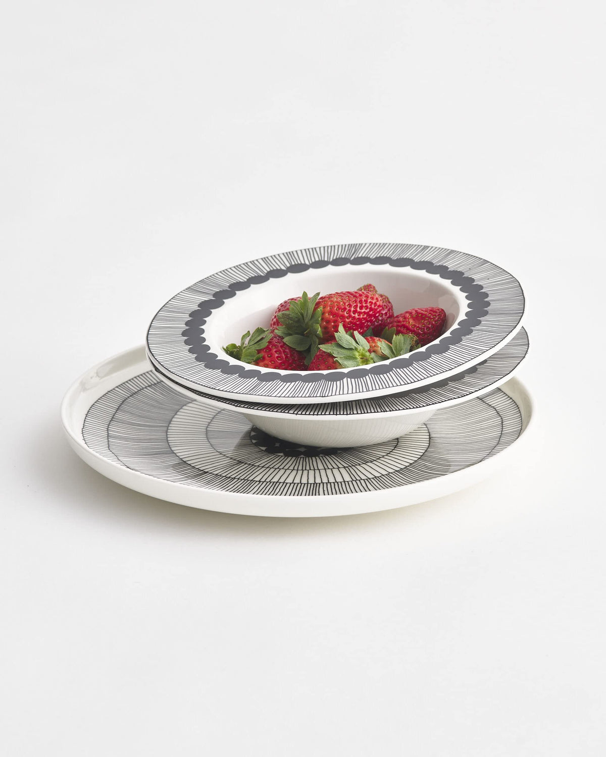 MARIMEKKO - Oiva Siirtolapuutarha Stoneware Dinner Plate, 10-Inch