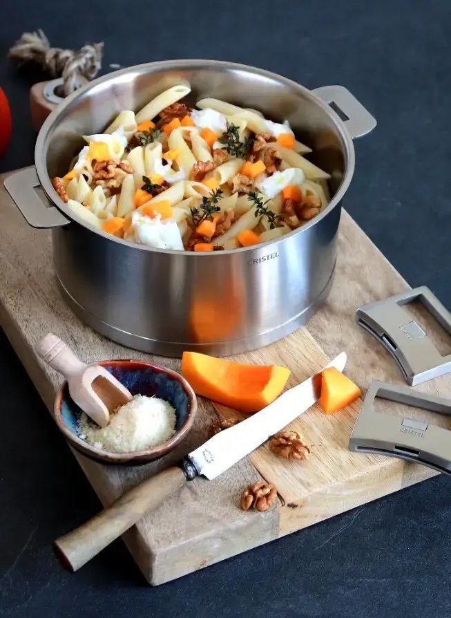 Cristel Strate 1 Qt Saucepan with Lid — 5 Piece Set - Thumbnail 5