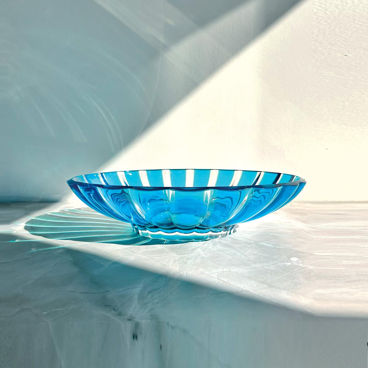 Guzzini Dolcevita Centerpiece Turquoise Fruit Bowl Turtleneck Oval (14.7"L)