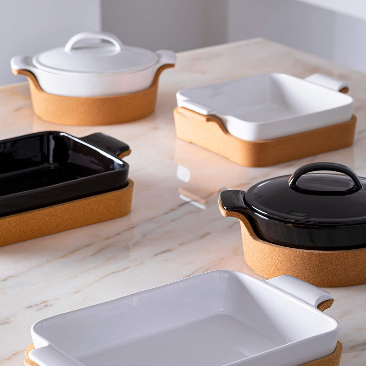 Casafina Ceramic 10" Square Baker with Cork Tray - Ensemble Collection, White | Oven & Dishwasher Safe Bakeware | Food Safe Glazing | Restaurant Quality Dinnerware