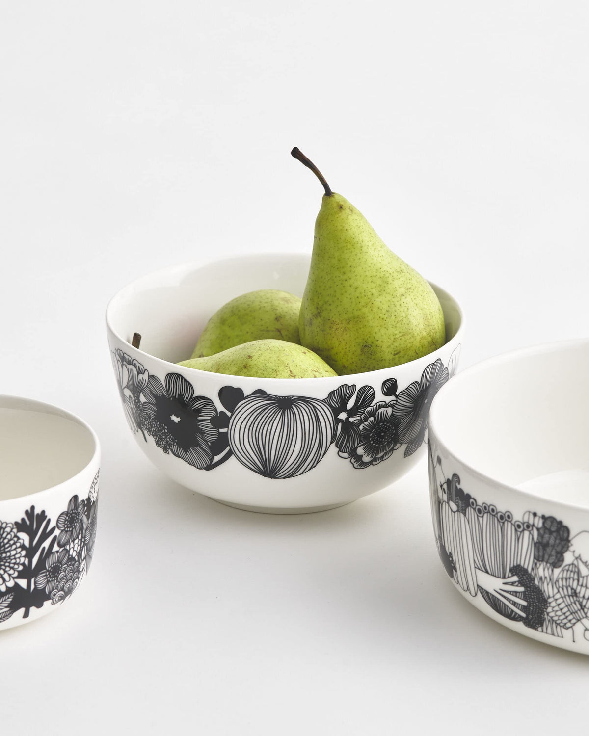 Oiva Siirtolapuutarha Large Bowl | Black & White Garden