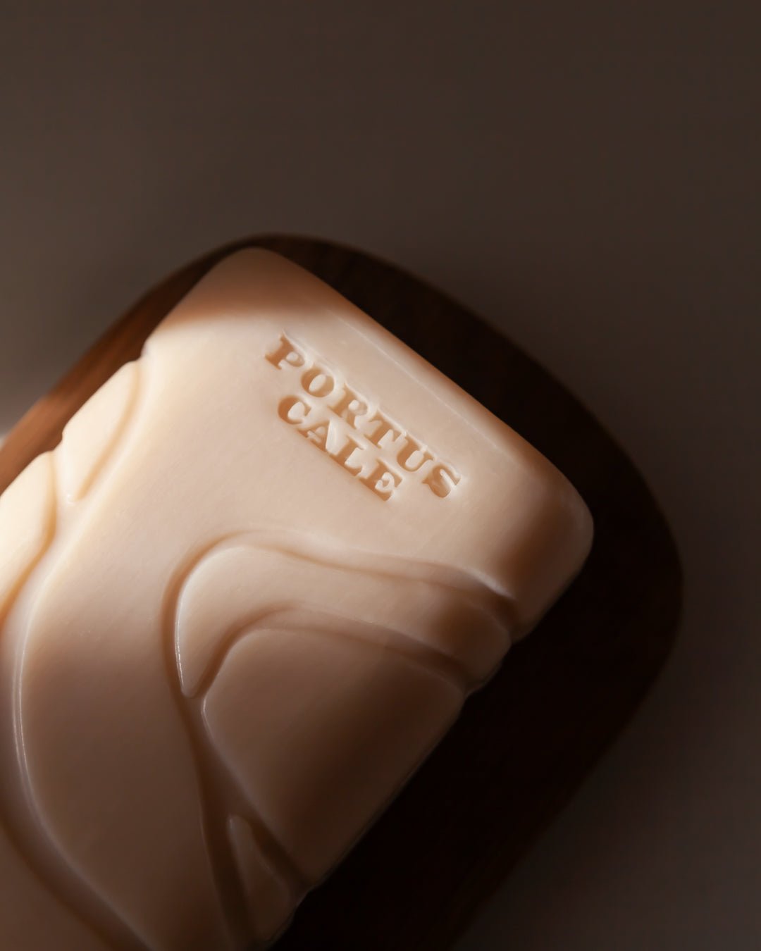 Portus Cale Hajjar Blanc, 180g Soap Woody and Oriental Fragrance Luxury Paper-Wrapped from Portugal