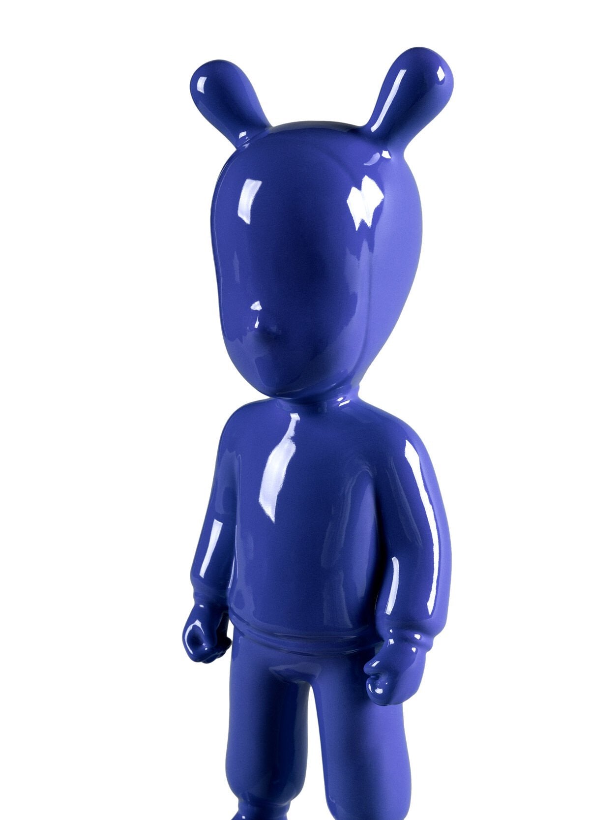 Indigo blue gloss porcelain figurine on white base – Lladró The Guest collection