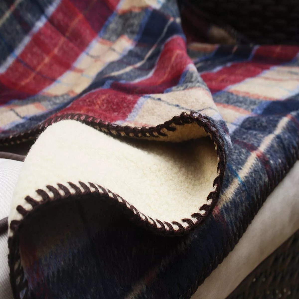 Samuel Lamont, Throw Blanket (Irish Tweed Red) Celtic Weavers Woven Cotton