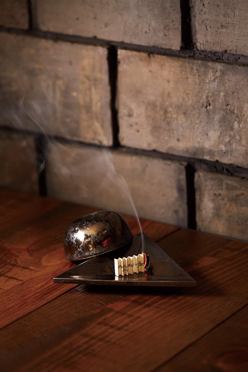 Papier d’Arménie Incense Paper Booklet | French Home Fragrance (12 Sheets)