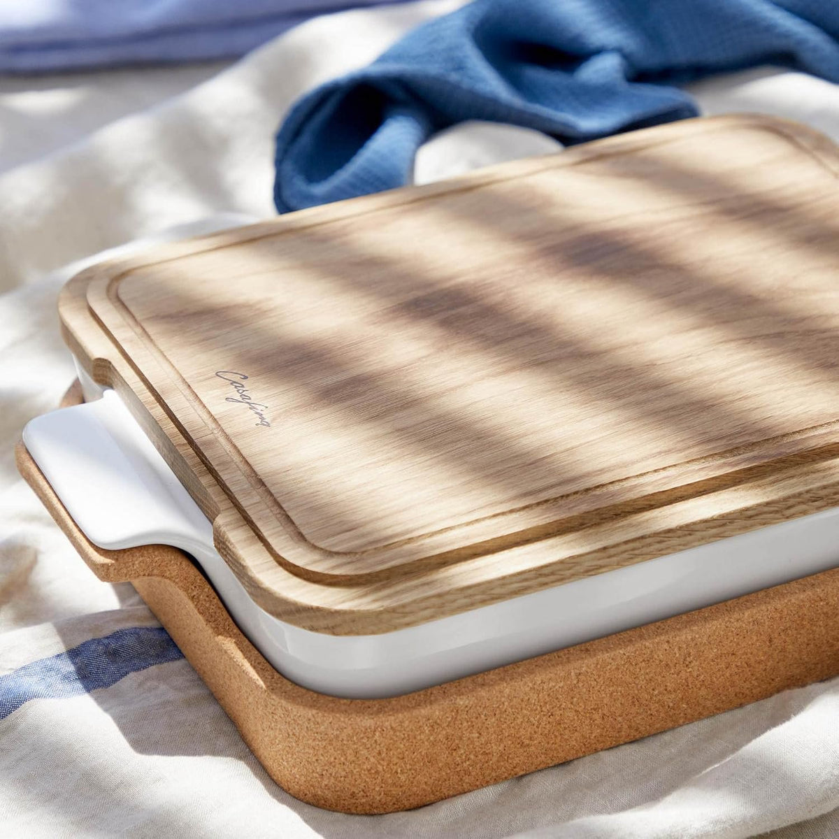 Casafina Ceramic 16" x 10.25" Rectangular Baker with Cork Tray - Ensemble Collection, White | Oven & Dishwasher Safe Bakeware | Food Safe Glazing | Restaurant Quality Dinnerware