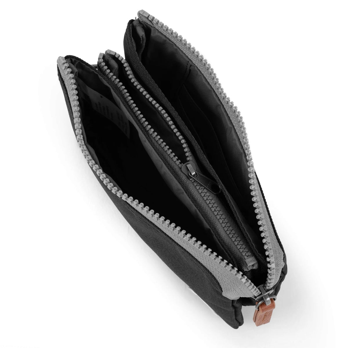 ORI London Small Carnaby Wallet in Carbon – Weatherproof Recycled Material