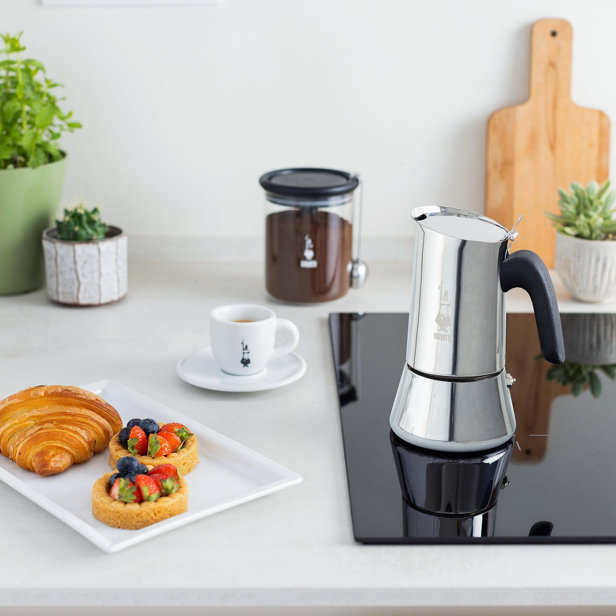 Venus Induction, Stovetop Coffee Maker, Suitable for all Types of Hobs, Stainless Steel, 6 Cups (7.9 Oz), Silver