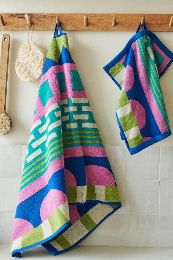 Donna Wilson Circus Towel texture detail, 100% cotton 600gsm