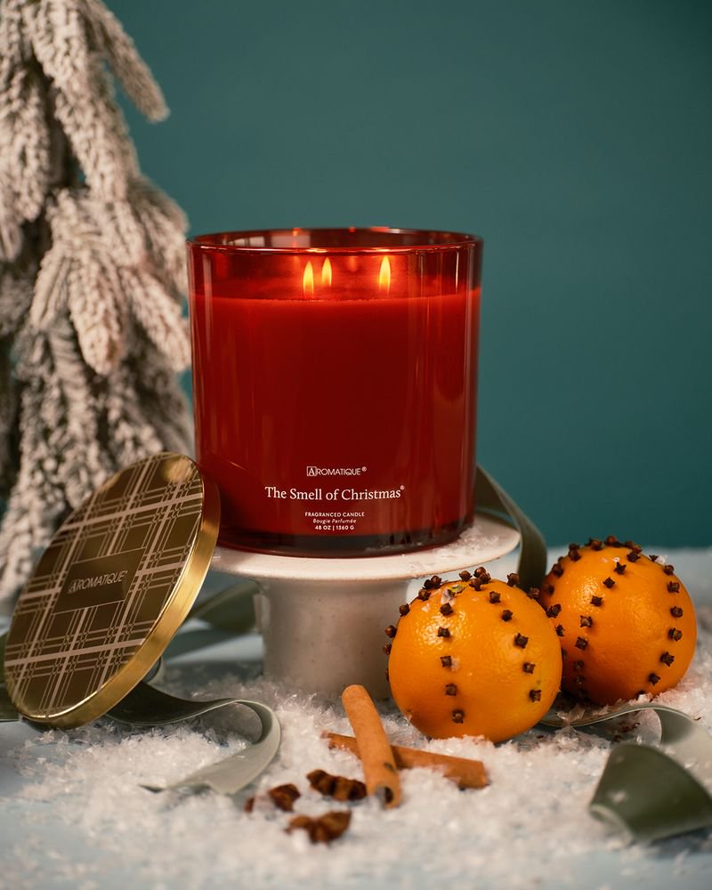 Aromatique The Smell of Christmas - Statement Foundry Glass Candle - 48 oz