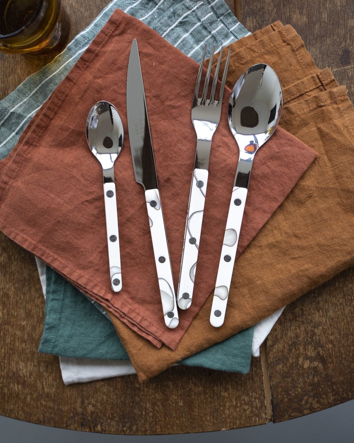 Sabre Paris Bistrot shiny Dune Ivory 20-piece flatware set, service for 4