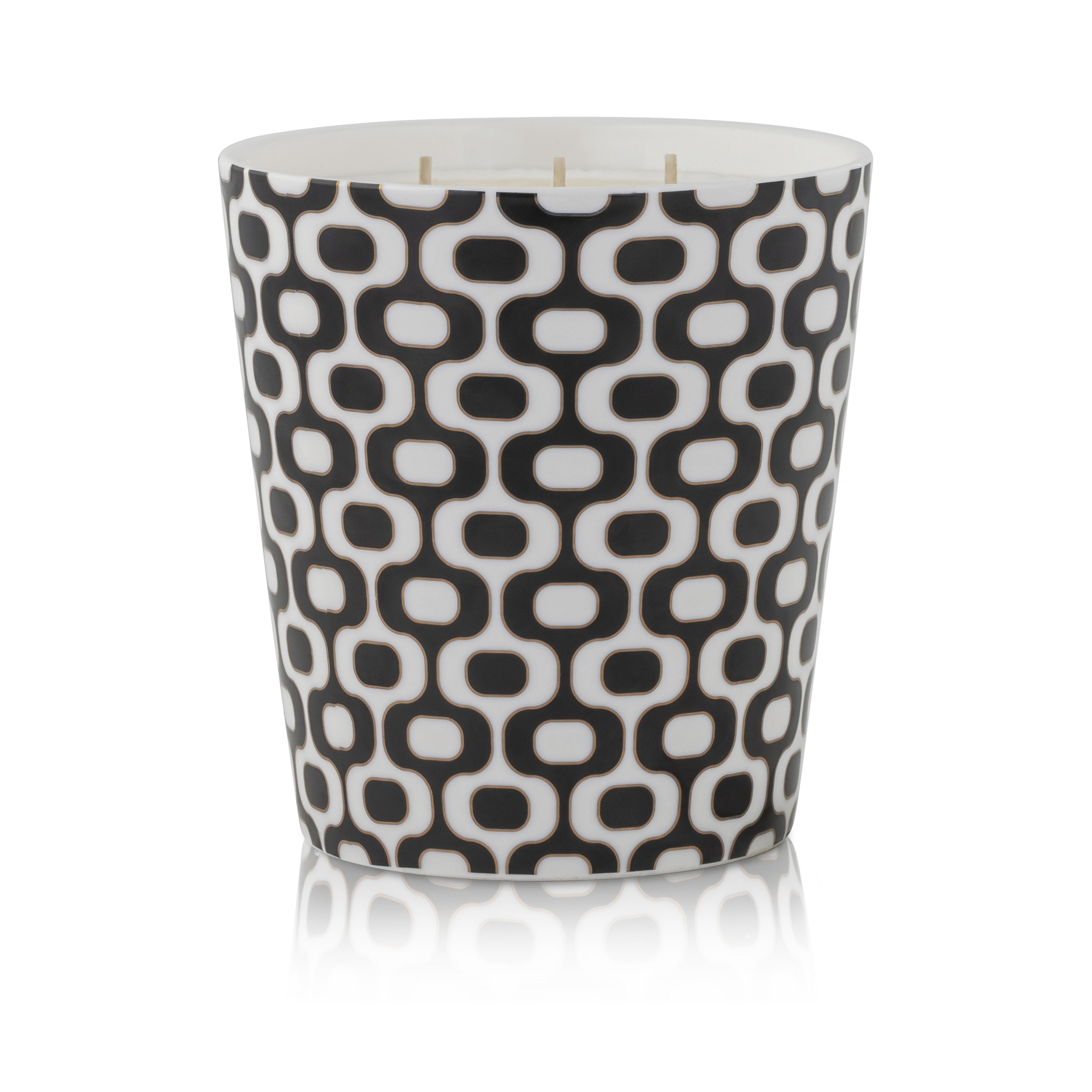 Luxury 3-wick scented candle with fresh citrus and marine notes by Ilum