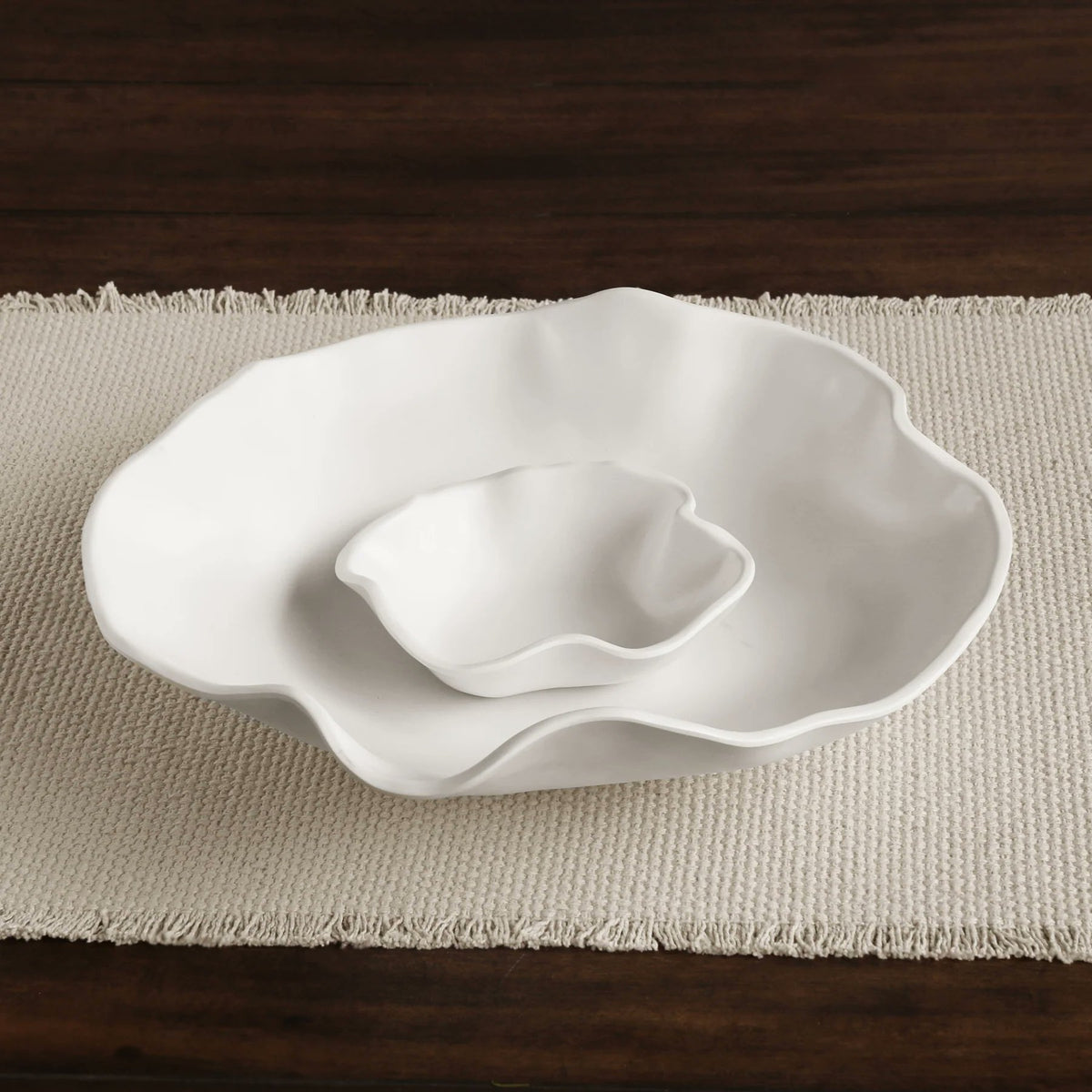 Beatriz Ball Chip and Dip Bowl White Nube Melamine Serving Set
